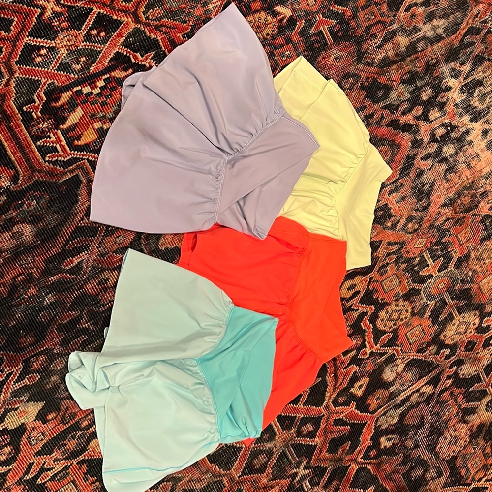 Lot of 4 Aerie shorts.